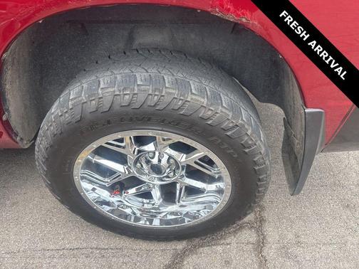 Deep Cherry Red Crystal Pearlcoat 2013 RAM 1500 Sport