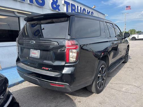 Black 2021 Chevrolet Suburban RST