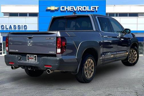 Gray 2022 Honda Ridgeline RTL-E