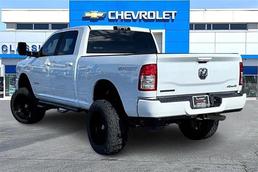 2021 RAM 2500 Big Horn Crew Cab 4x4 6'4' Box