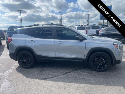 Sterling Metallic 2024 GMC Terrain SLE
