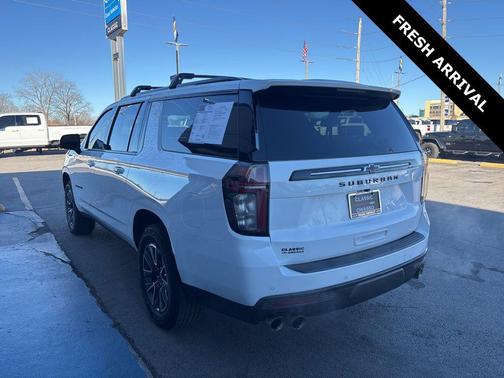 2024 Chevrolet Suburban 4WD Z71