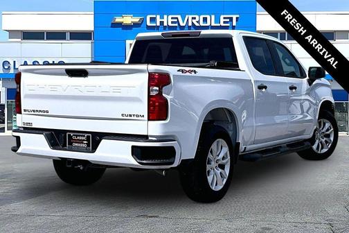 2024 Chevrolet Silverado 1500 Custom