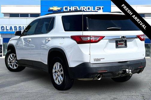 Summit White 2019 Chevrolet Traverse LT Cloth