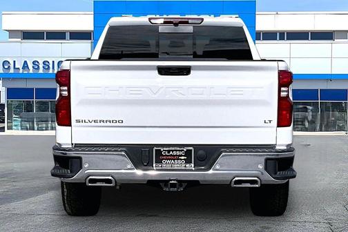 Summit White 2026 Chevrolet Silverado 1500 LT
