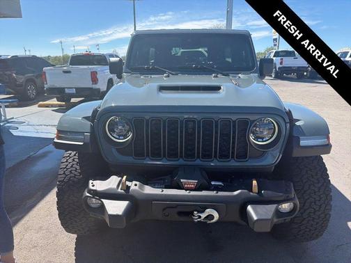 Anvil Clear Coat 2024 Jeep Wrangler Rubicon 392