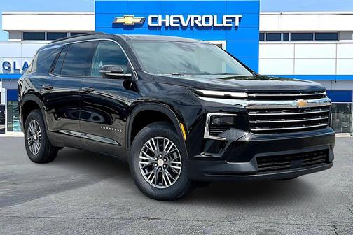 Mosaic Black Metallic 2026 Chevrolet Traverse LT