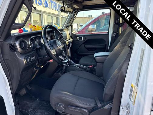 2022 Jeep Gladiator Sport S
