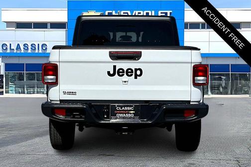 2022 Jeep Gladiator Sport S