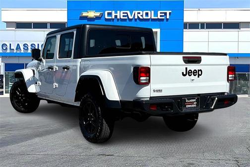 2022 Jeep Gladiator Sport S