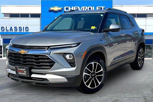 Sterling Gray Metallic 2024 Chevrolet Trailblazer LT