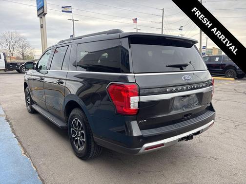 2023 Ford Expedition Max XLT