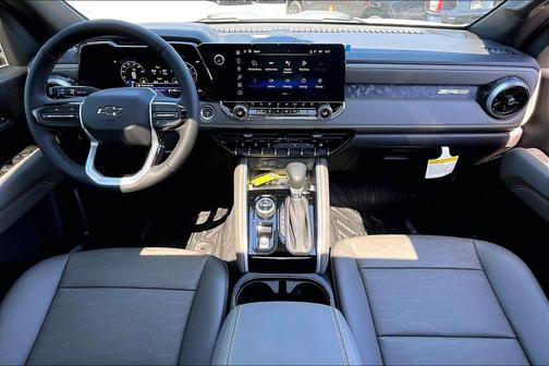 White Sands 2026 Chevrolet Colorado ZR2