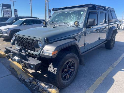 2024 Jeep Gladiator Sport
