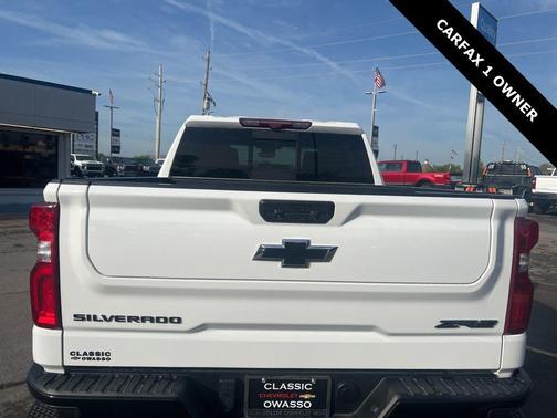 2024 Chevrolet Silverado 1500 ZR2