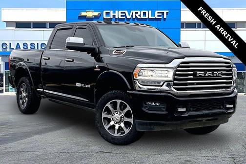Diamond Black Crystal Pearlcoat 2021 RAM 2500 Longhorn