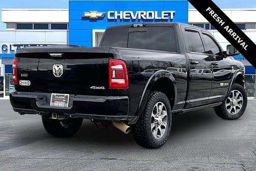 Diamond Black Crystal Pearlcoat 2021 RAM 2500 Longhorn