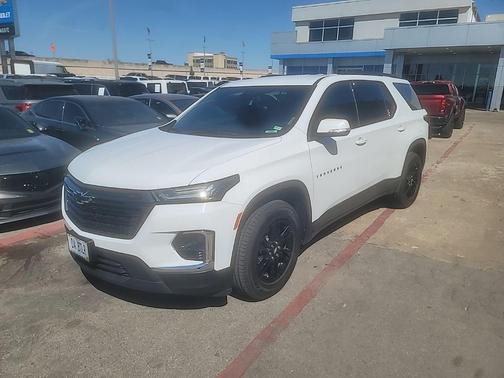 Summit White 2022 Chevrolet Traverse LT Leather