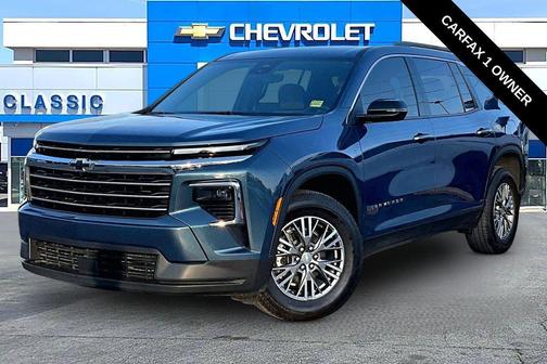 Lakeshore Blue Metallic 2026 Chevrolet Traverse LT