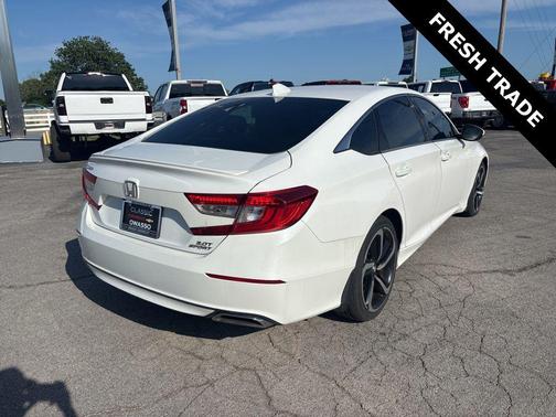 Platinum White Pearl 2018 Honda Accord Sport 2.0T