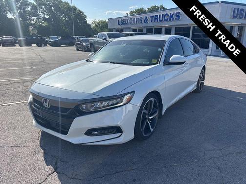 Platinum White Pearl 2018 Honda Accord Sport 2.0T