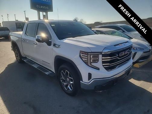 2023 GMC Sierra 1500 SLT