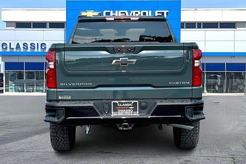 2026 Chevrolet Silverado 1500 Custom Trail Boss