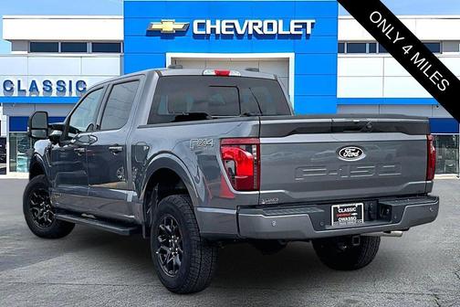 CARBONIZED GRAY METALLIC 2025 Ford F-150 XLT