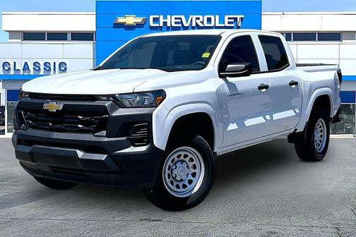 Summit White 2026 Chevrolet Colorado WT
