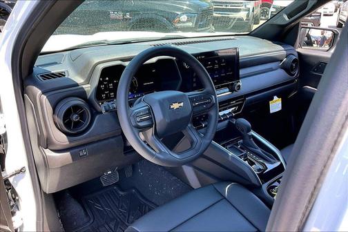Summit White 2026 Chevrolet Colorado WT