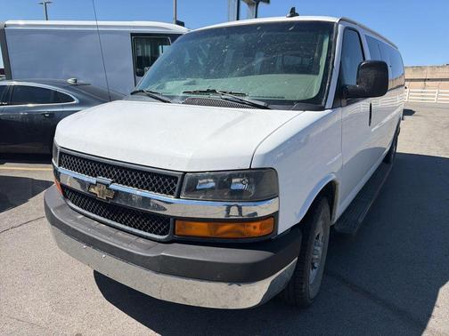 2016 Chevrolet Express 3500 LT