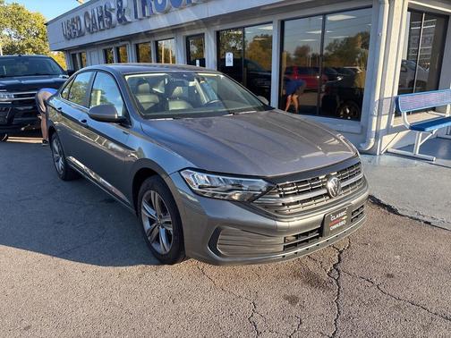 2024 Volkswagen Jetta 1.5T SE