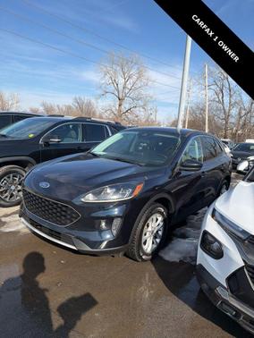 2021 Ford Escape SE