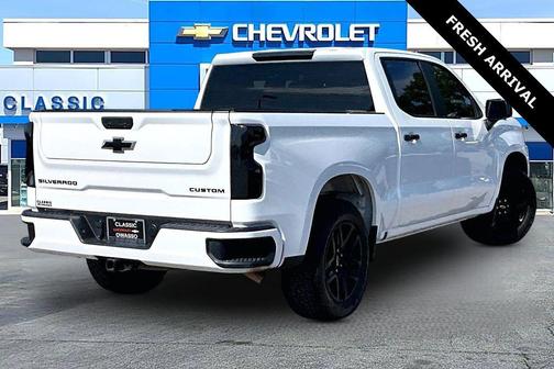 Summit White 2022 Chevrolet Silverado 1500 Limited Custom