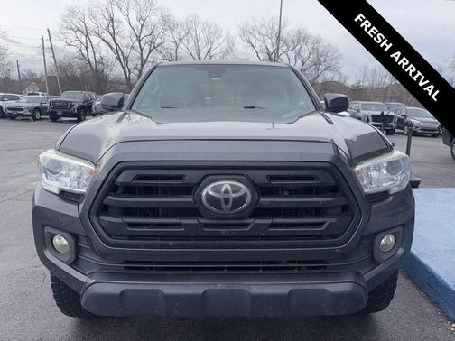 2019 Toyota Tacoma SR