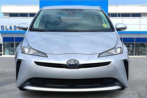 2019 Toyota Prius LE