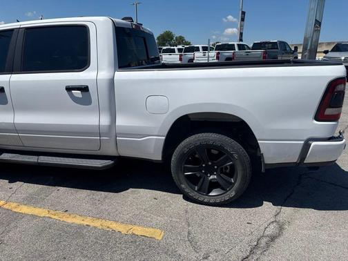 Bright White Clearcoat 2023 RAM 1500 Big Horn/Lone Star