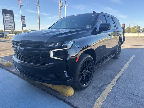 2024 Chevrolet Tahoe 4WD RST