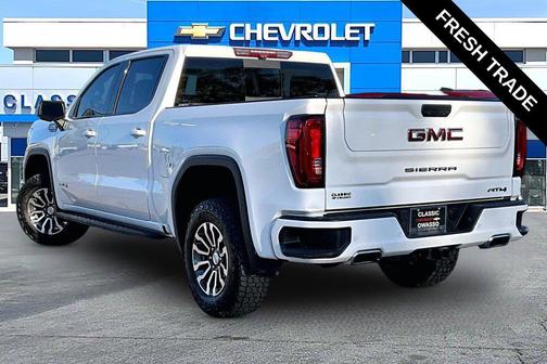 Summit White 2022 GMC Sierra 1500 AT4