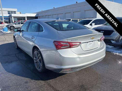 2021 Chevrolet Malibu FWD LT