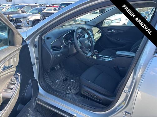 2021 Chevrolet Malibu FWD LT