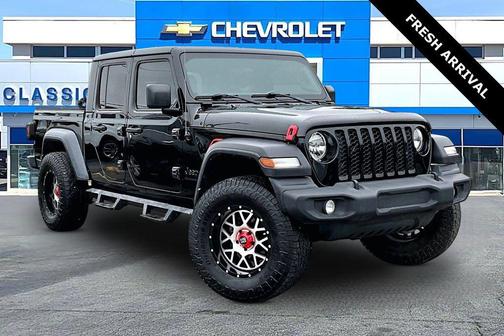 Black Clearcoat 2020 Jeep Gladiator Sport S