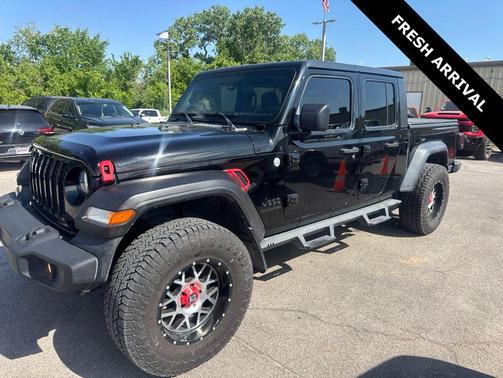 Black Clearcoat 2020 Jeep Gladiator Sport S