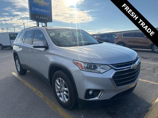 2019 Chevrolet Traverse LT Cloth