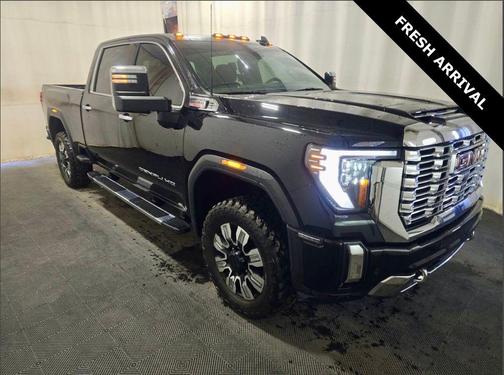 2024 GMC Sierra 2500 Denali