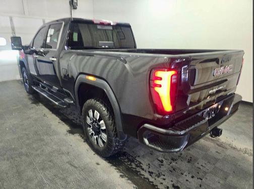 2024 GMC Sierra 2500 Denali