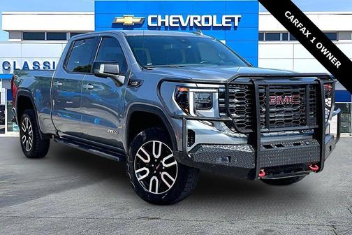 Sterling Metallic 2024 GMC Sierra 1500 AT4