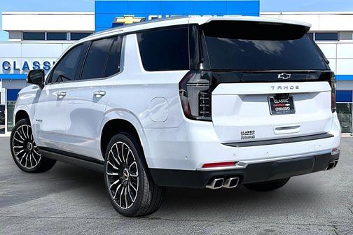 Polar White Tricoat 2026 Chevrolet Tahoe 4WD High Country