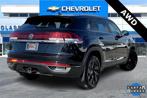 2024 Volkswagen Atlas Cross Sport 2.0T SE w/Technology 4MOTION