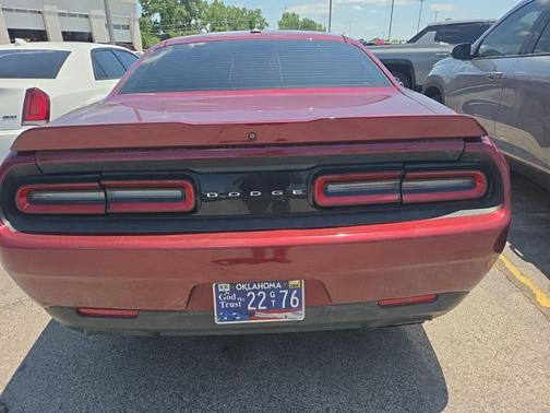Octane Red Pearlcoat 2019 Dodge Challenger R/T